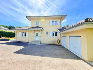 EXCLUSIVITE: 2 min Valleiry Villa contemporaine récente de 2007 dans un état impeccable...SOUS COMPROMIS — photo 5